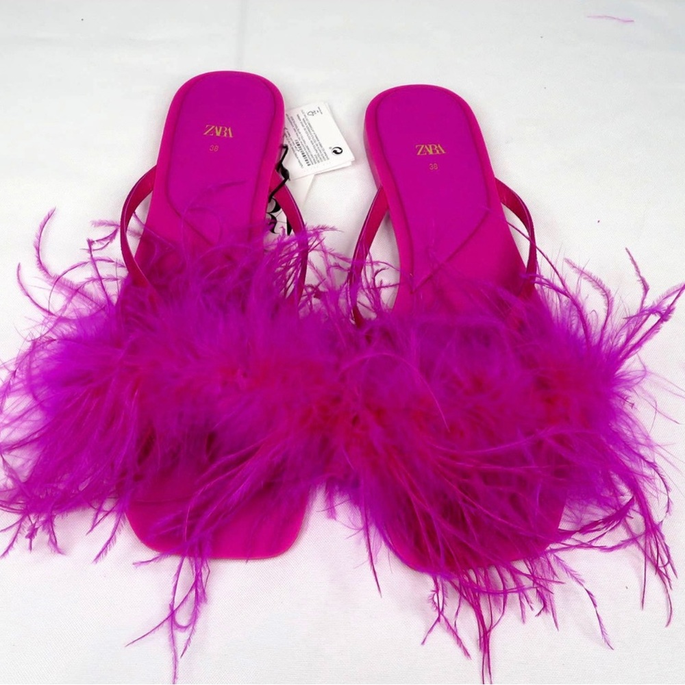 Zara Fuchsia Feather Sandals